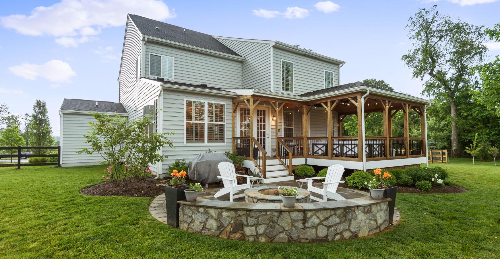 Home of the Week: 54 Stone Oak Place, Round Hill